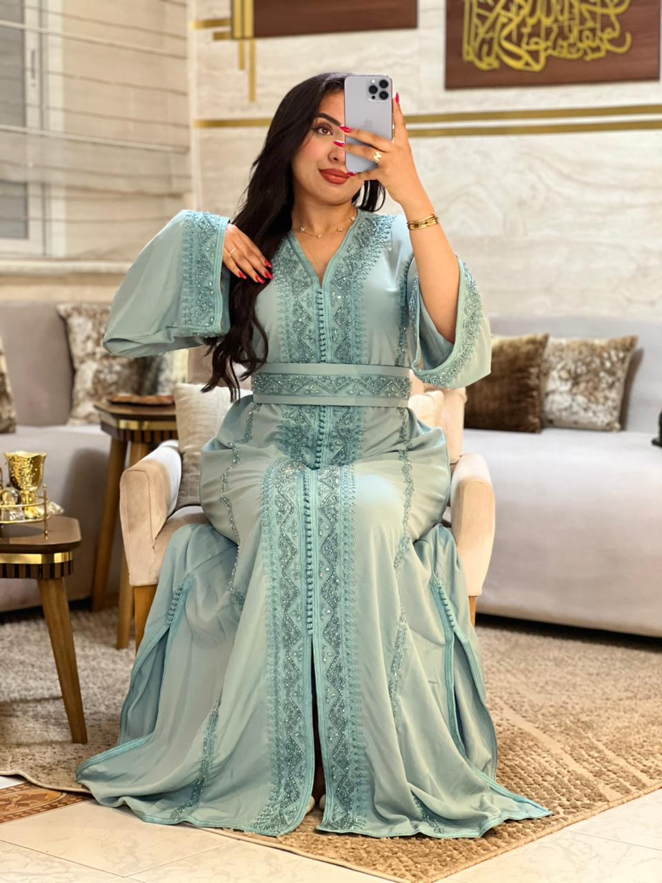 Caftan with sumptuous embroidery and handcrafted agate inlays